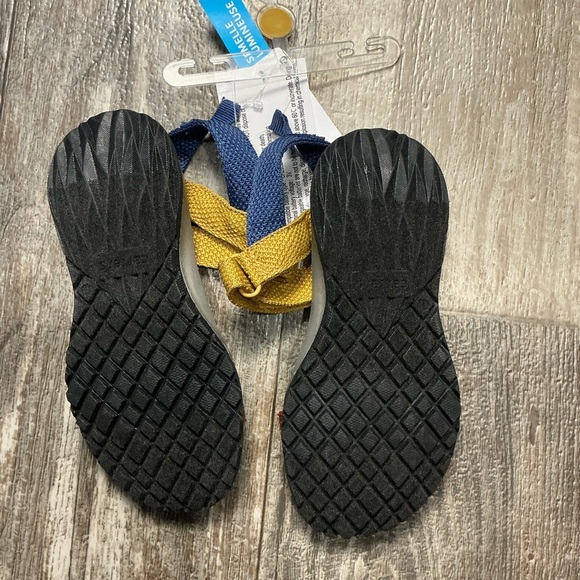 Carter's Kids Multicolor Light Up Sandals Size 11 - Picture 4 of 9